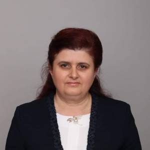 Ирина Митева, общински съветник от ГЕРБ: Не ви е виновна опозицията, в управлението на община Ловеч липсва политическа култура и понятие за законосъобразност и целесъобразност в интерес на хората.
