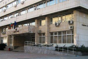 Районен съд – Ловеч отново върна на прокуратурата дело за кражба на ток, водено срещу ръководен кадър в ОД на МВР – Ловеч
