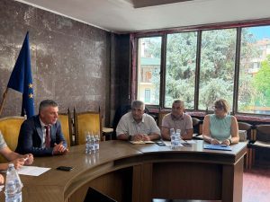 Честите прекъсвания на тока събраха областния управител, кметове и ЕРМ Запад на обща среща